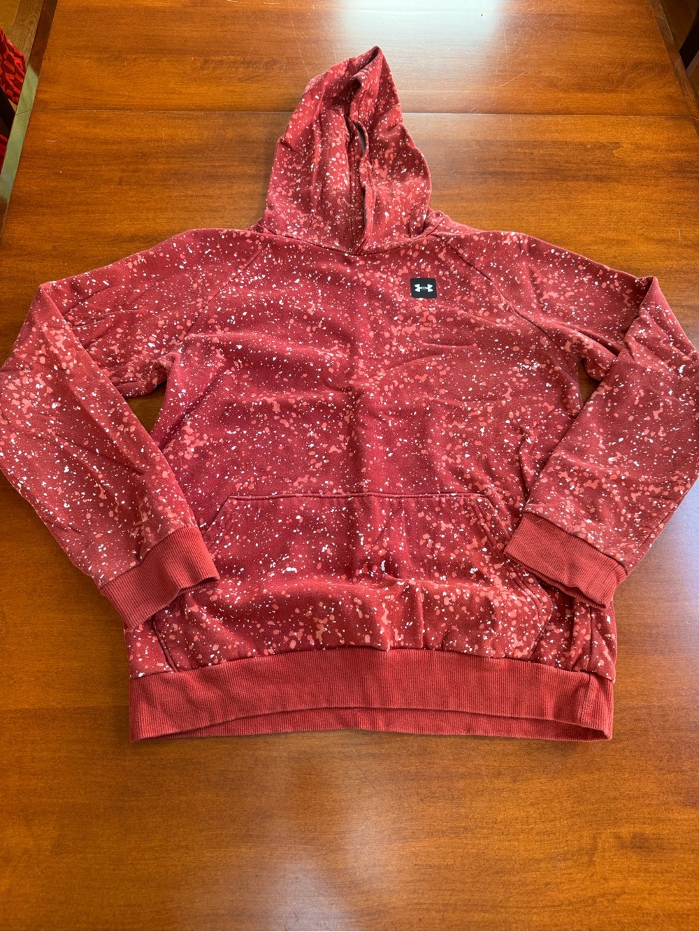 Under Armour Youth XL Red Splatter Print Fleece Pullover Hoodie Loose Fit